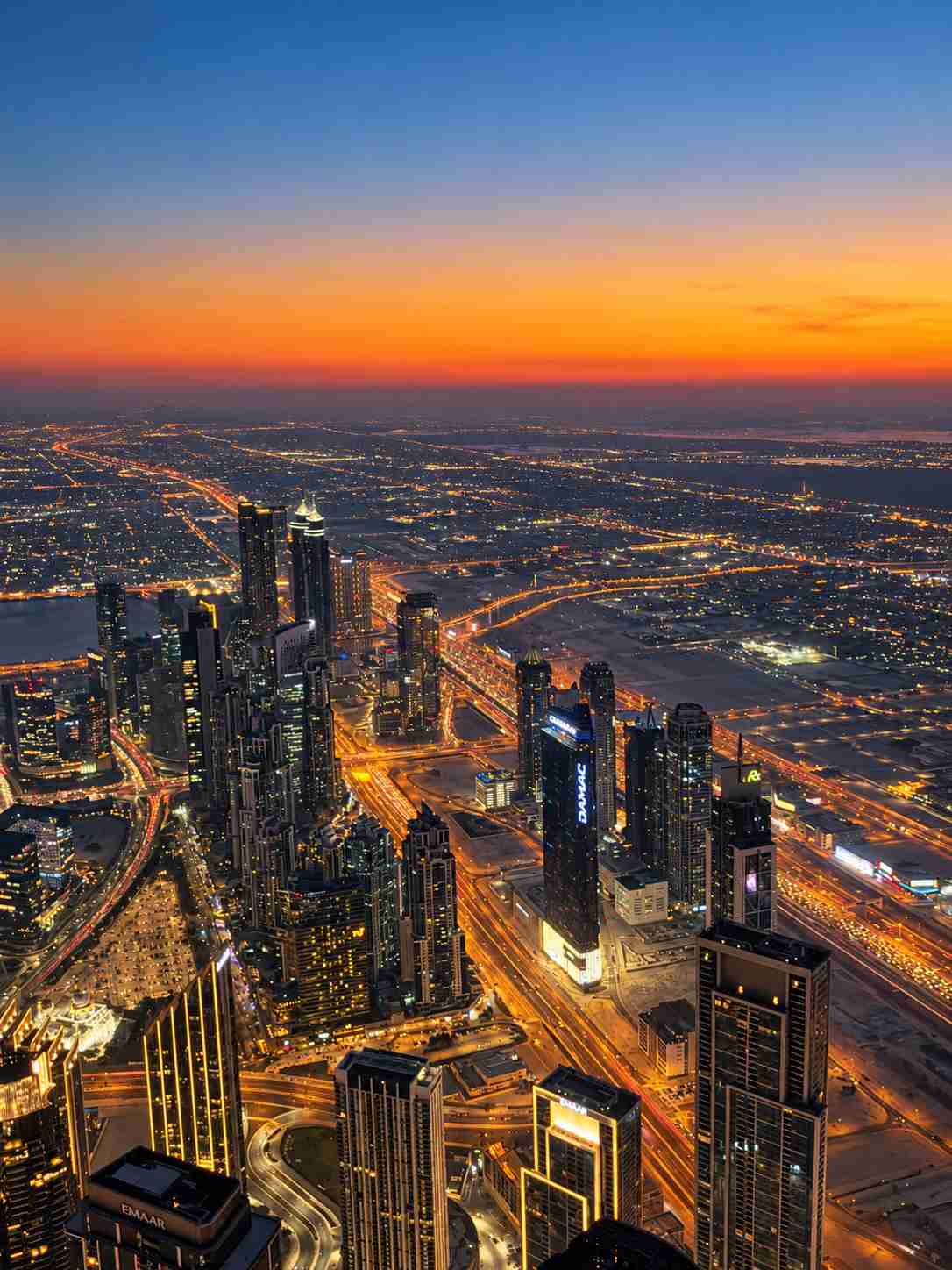 الإمارات تطلق منصة تضم 143 فرصة استثمارية في ستة قطاعات