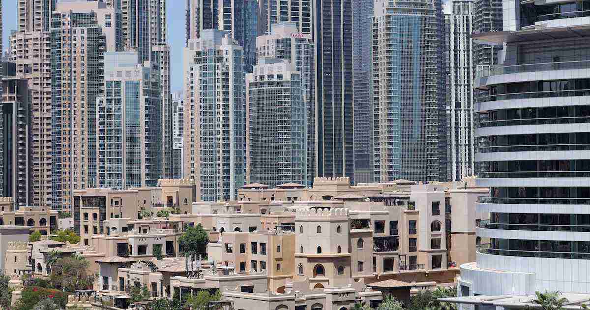 مبيعات المنازل في دبي تتراجع 47% خلال الربع الثالث وسط التوترات الإقليمية